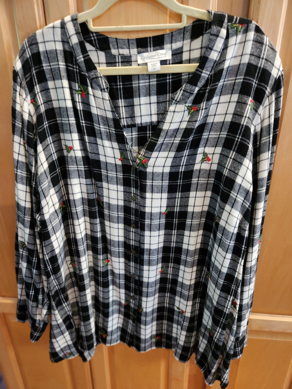 Coldwater Creek Black and White Plaid Button Shirt with Mistletoe Embroidery
